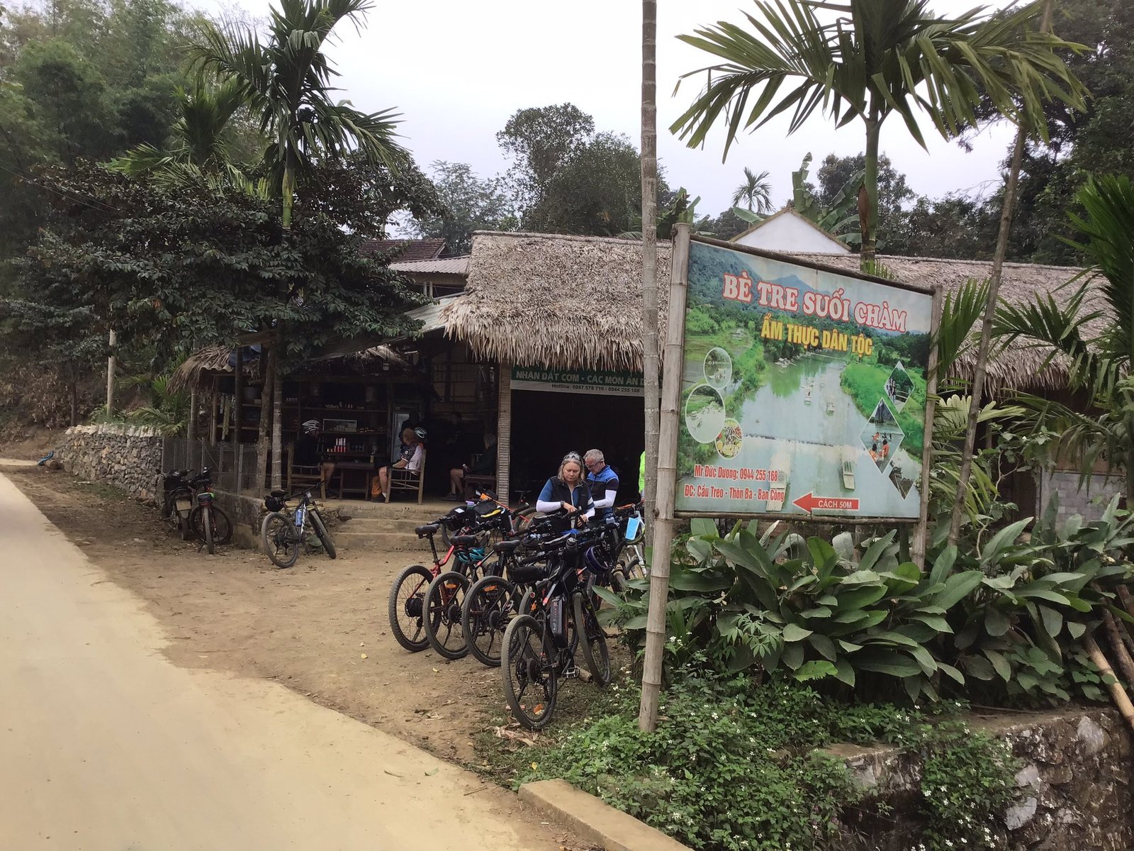 E-Bike Cycling Tour: Hanoi - Ba Be - Ha Giang 7 Days